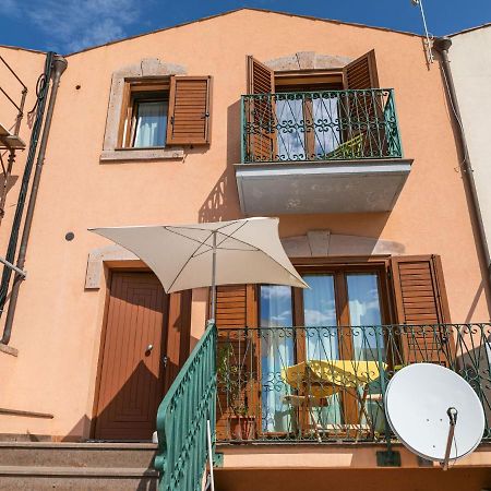 Belvilla By Oyo Casa Santa Giusta Bosa Exterior foto