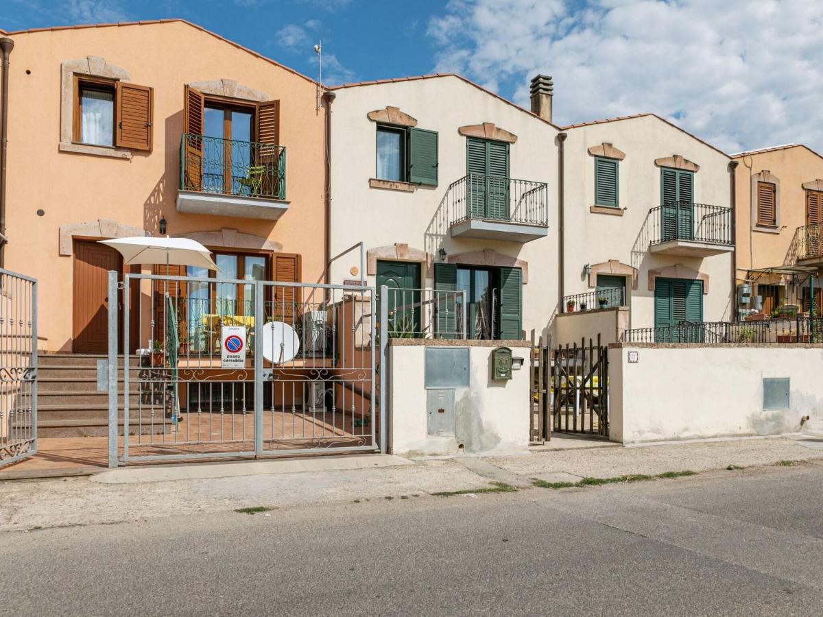 Belvilla By Oyo Casa Santa Giusta Bosa Exterior foto